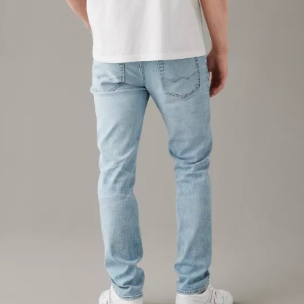 American Eagle AirFlex+ Slim Straight Jean